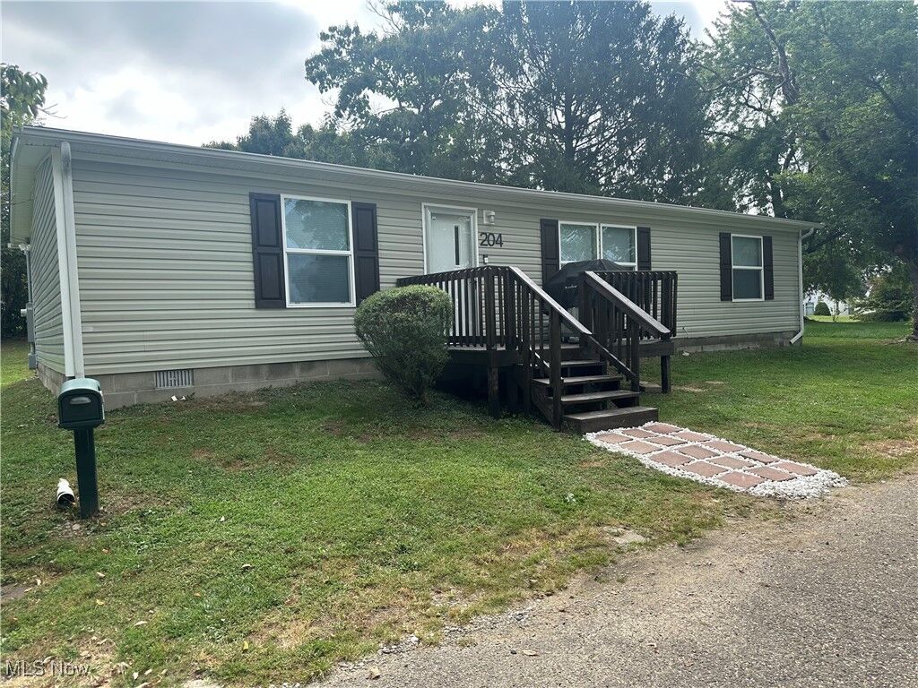 Property Photo:  204 N 5th Street  OH 43723 