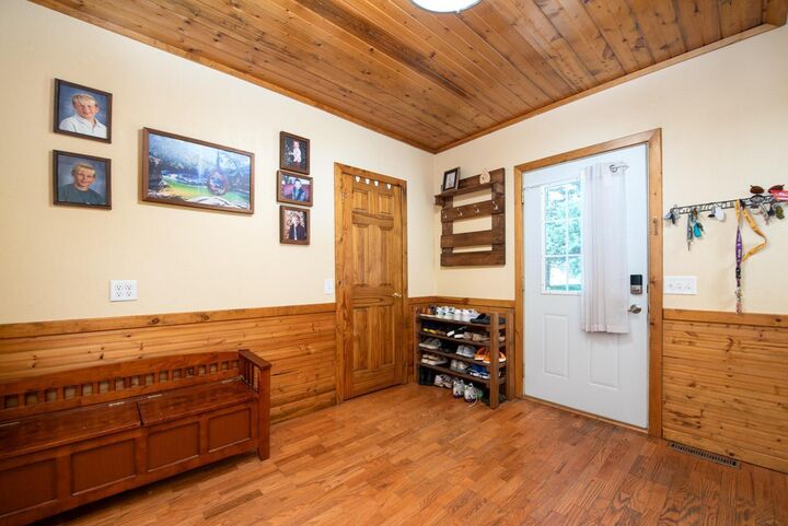 Property Photo: 212 W Bert Street MN 56055