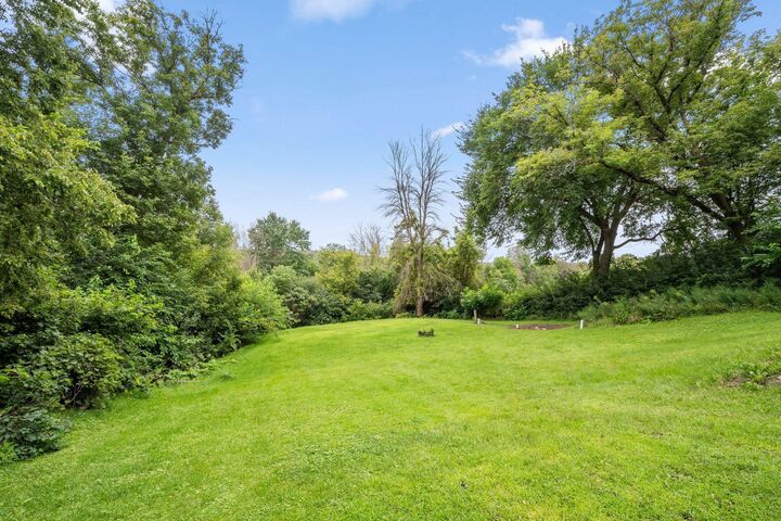 Property Photo: 6013 County Road 6 MN 55359