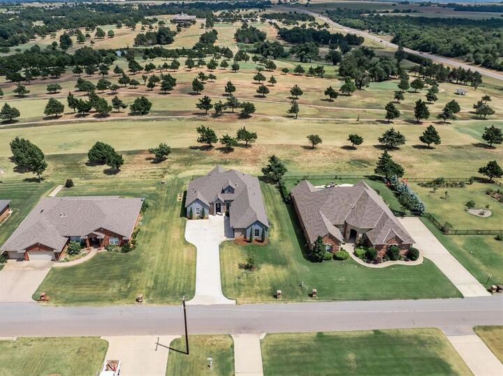 Property Photo: 508 N Hogan Avenue OK 73044