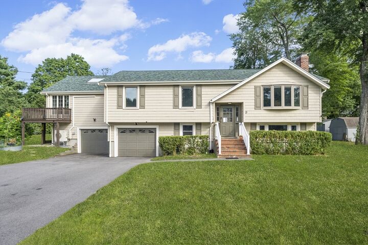 9 Oak Drive  Plainville MA 02762 photo