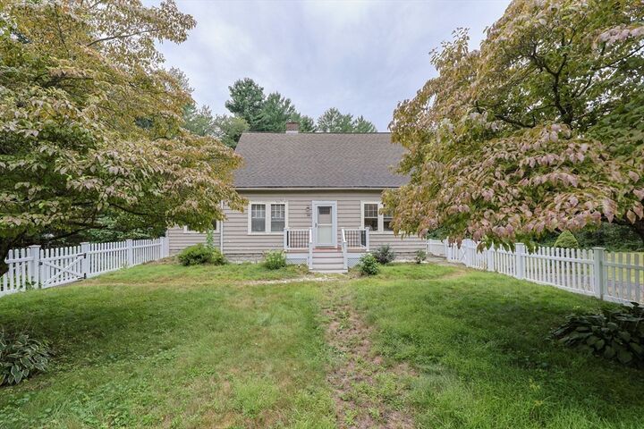 Property Photo: 89 Cooper Rd MA 01534