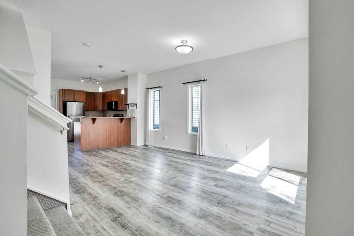 Property Photo:  111 Tarawood Lane NE 3505  AB T3J 0G9 