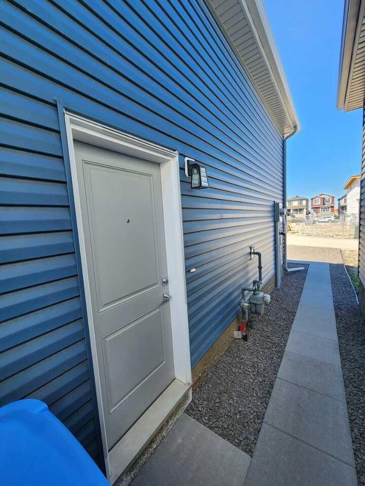 Property Photo: 73 Herron Common NE AB T3P 2L1
