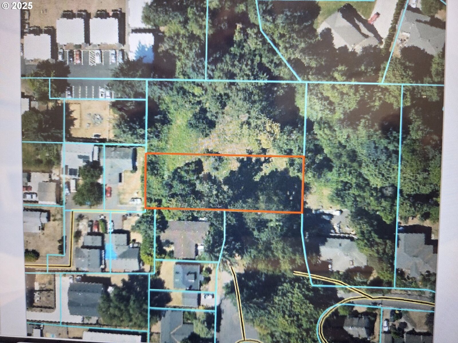 Property Photo:  13 Algona Dr  WA 98661