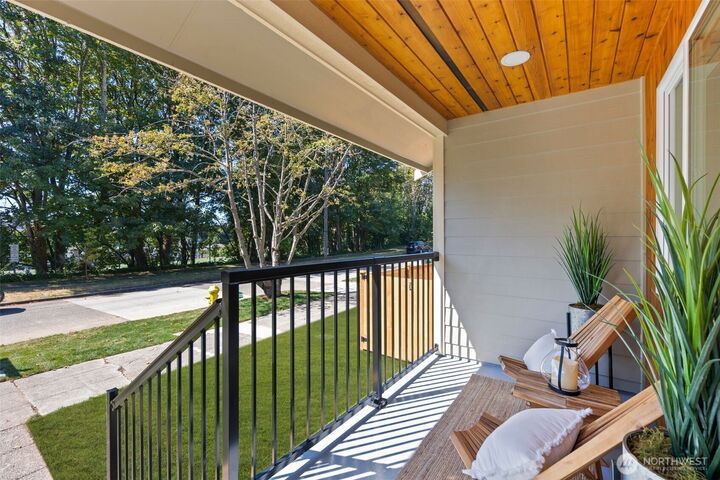 Property Photo: 8226 Meridian Avenue N WA 98103