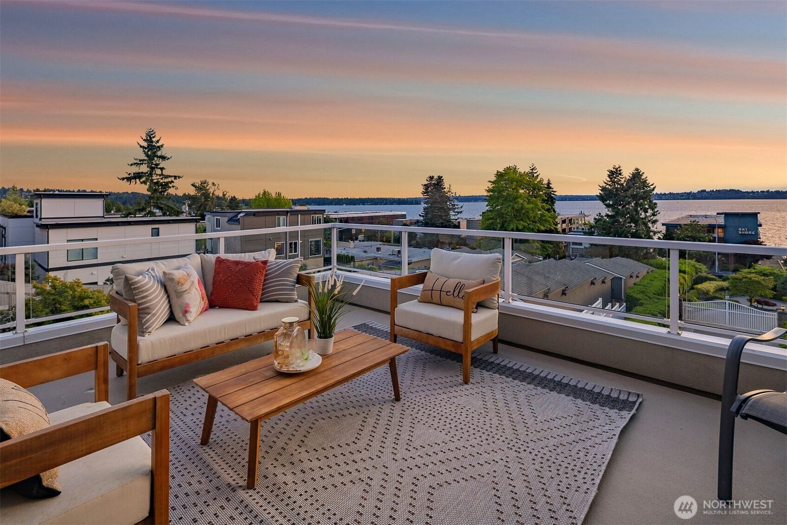 Property Photo: 6424 Lake Washington Boulevard NE 34 WA 98033