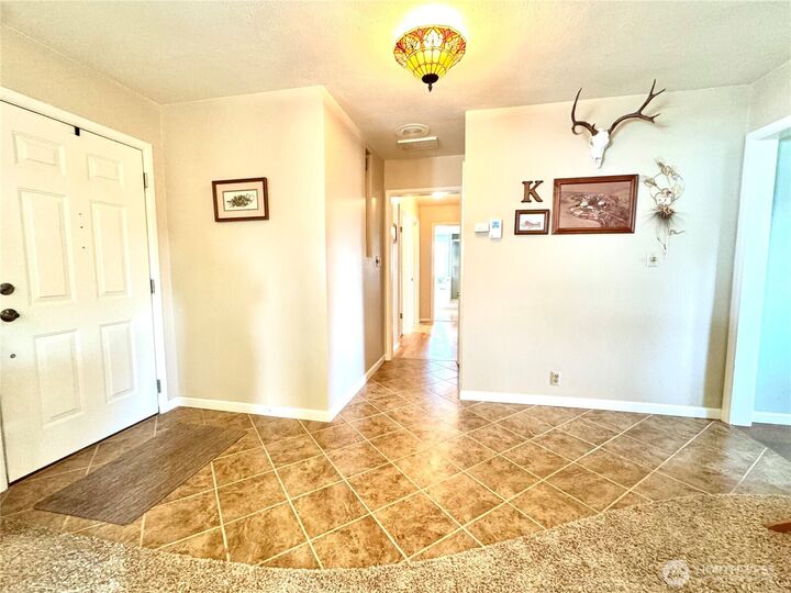 Property Photo: 309 W 9th Avenue WA 99169
