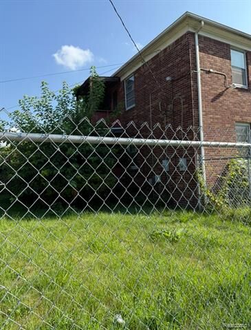 Property Photo: 3928 - 3930 Lakewood Street MI 48215