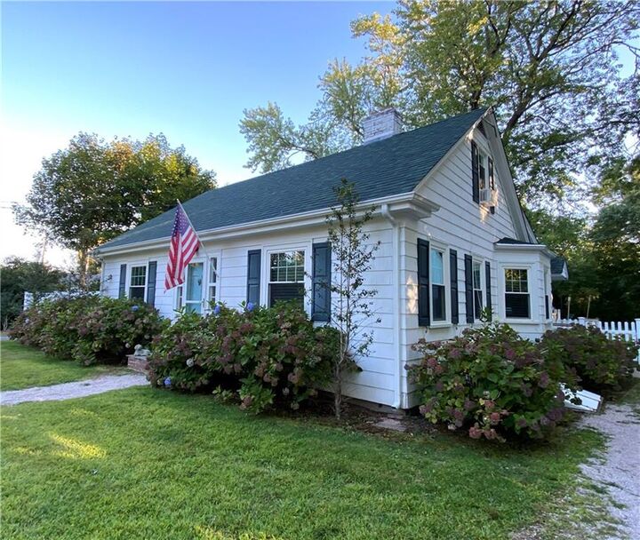 Property Photo: 4500 Old Post Road RI 02813