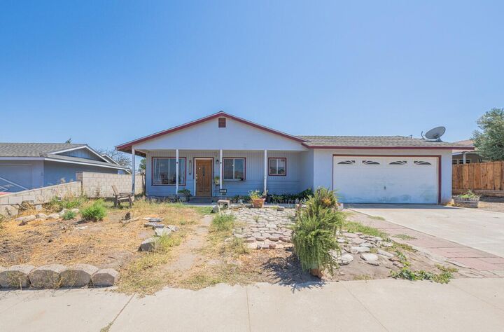 45130 Crown Avenue  King City CA 93930 photo