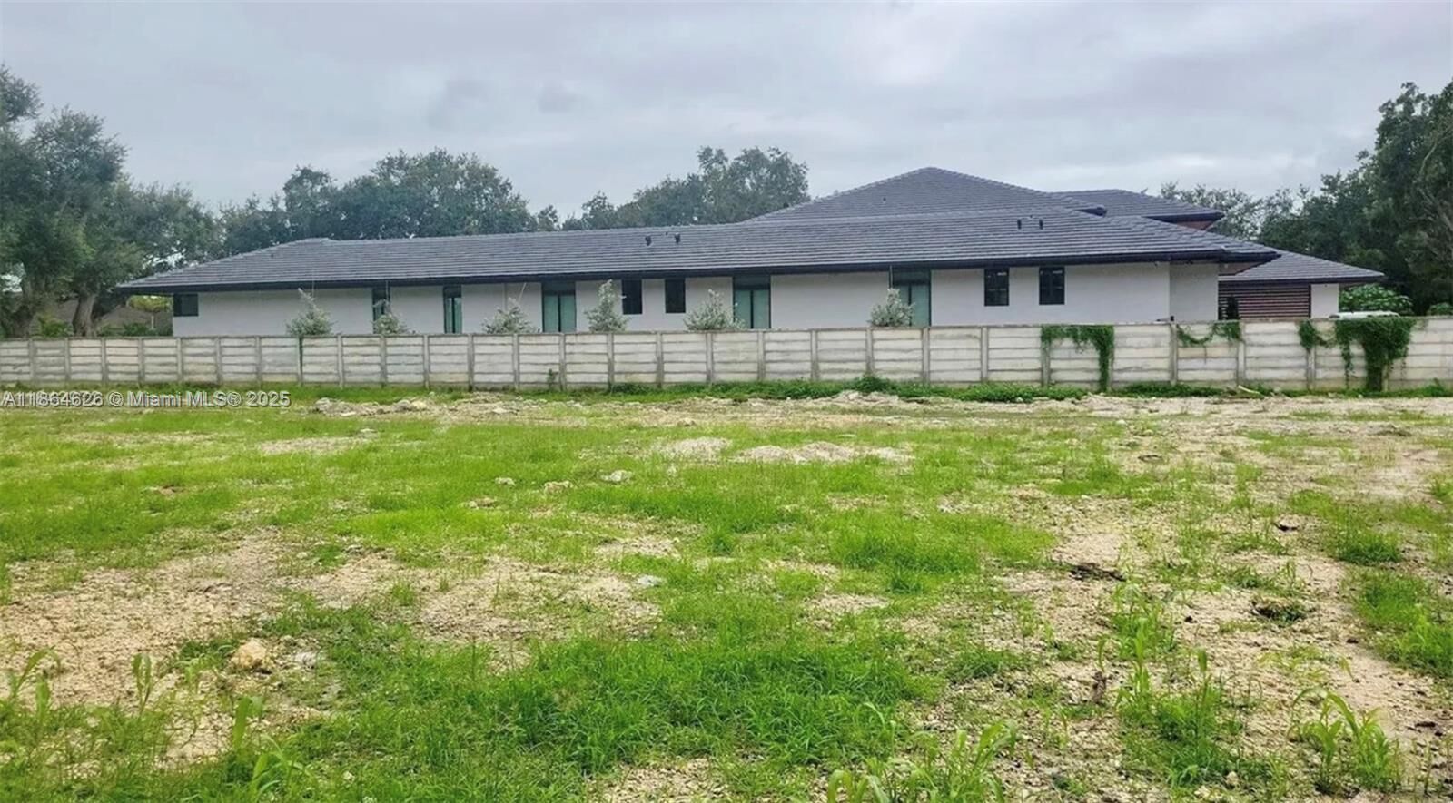 Property Photo:  7775 SW 122nd Ave  FL 33183 