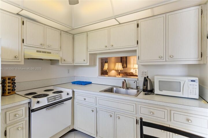 Property Photo:  4299 NW 16th St 210  FL 33313 