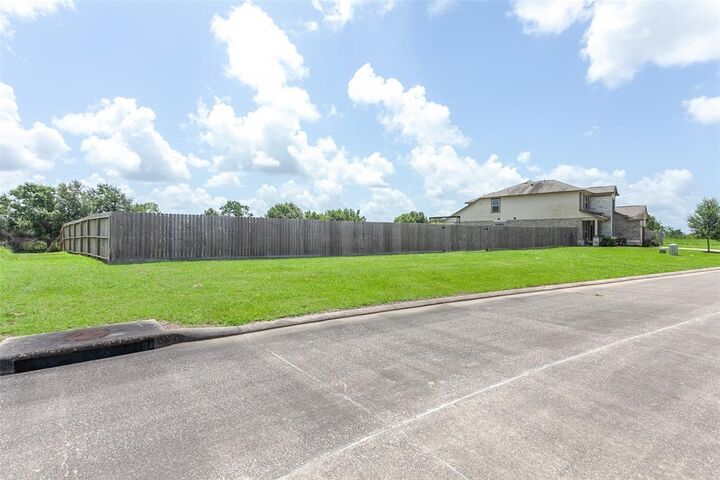 Property Photo: 15230 Grace Circle TX 77705