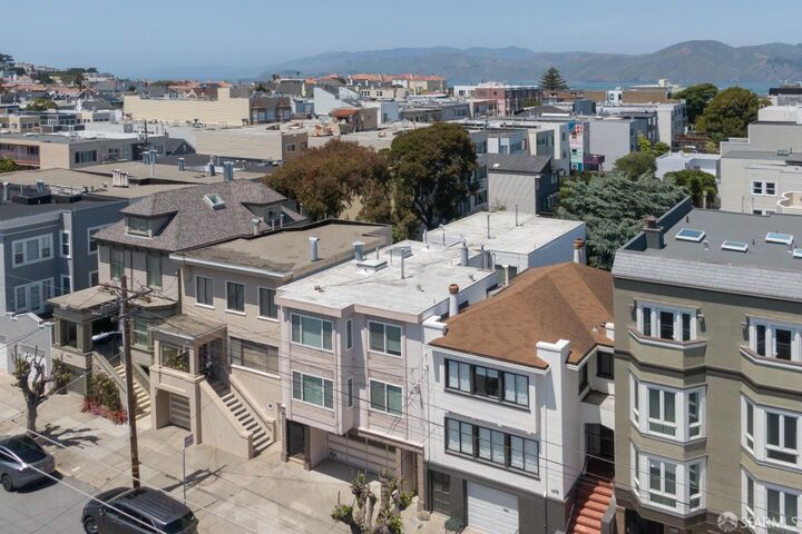 Property Photo: 6424 California Street CA 94121