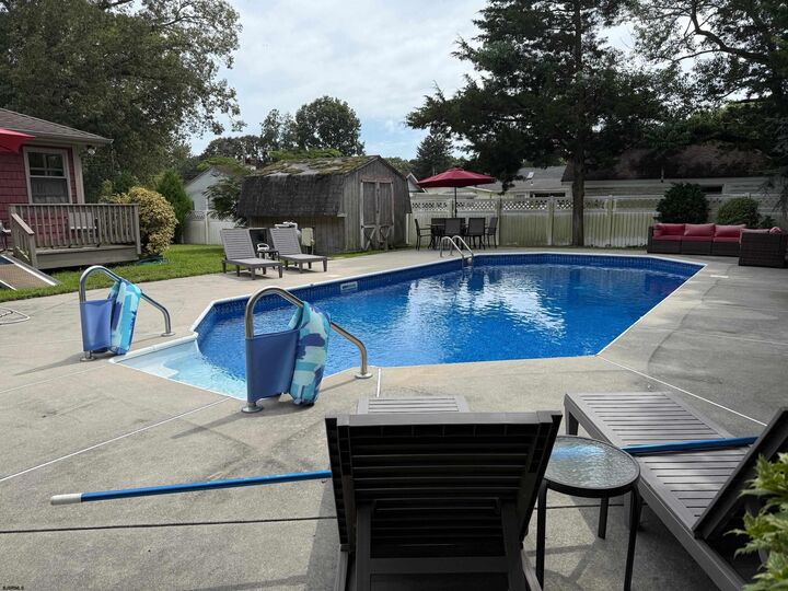 Property Photo:  400 Dolphin Ave  NJ 08225 