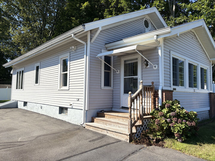 Property Photo: 23 Tulip Street CT 06053