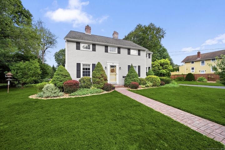 Property Photo: 32 Walnut Street CT 06111