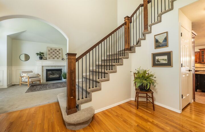 Property Photo: 16906 N Golden Dr WA 99005