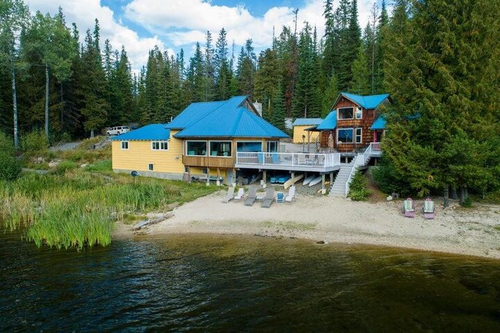 Property Photo: 2083 Black Lake Rd WA 99114