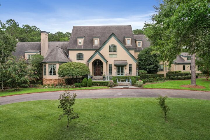 Property Photo:  701 Liveoak Trail  AL 36305 