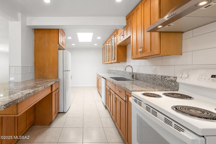 Property Photo: 2762 La Verne Avenue AZ 85712
