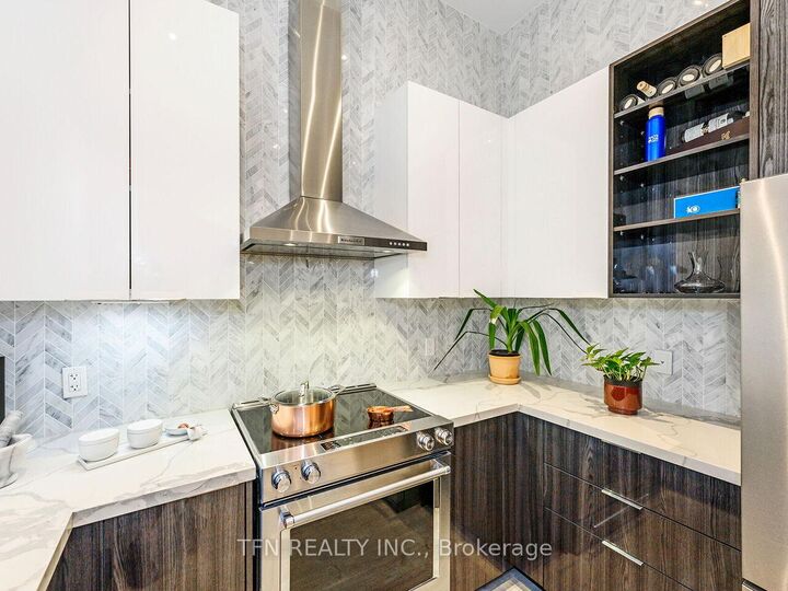 Property Photo: 20 Shore Breeze Drive M5 ON M8V 0C7