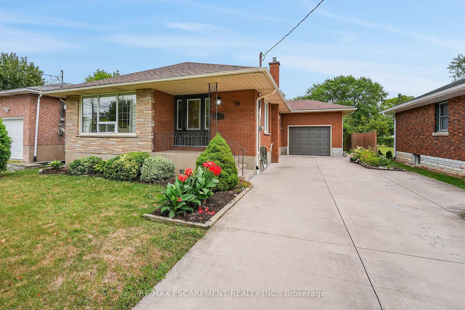 Property Photo:  50 Louth Street  ON L2S 2T4 