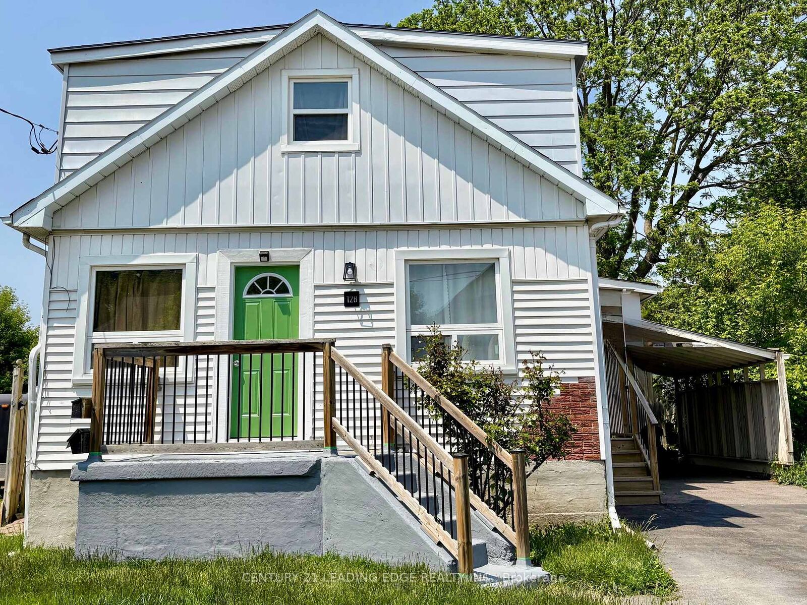 Photo de la propriété: 128 Summer Street Main ON L1H 2K9