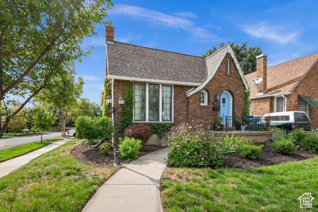 Property Photo: 1608 S 1500 E UT 84105