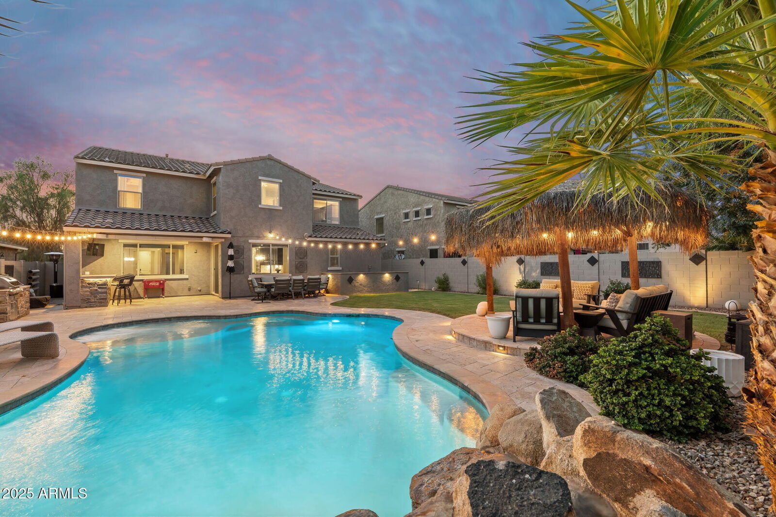 Property Photo:  4901 S Joshua Tree Lane  AZ 85298 