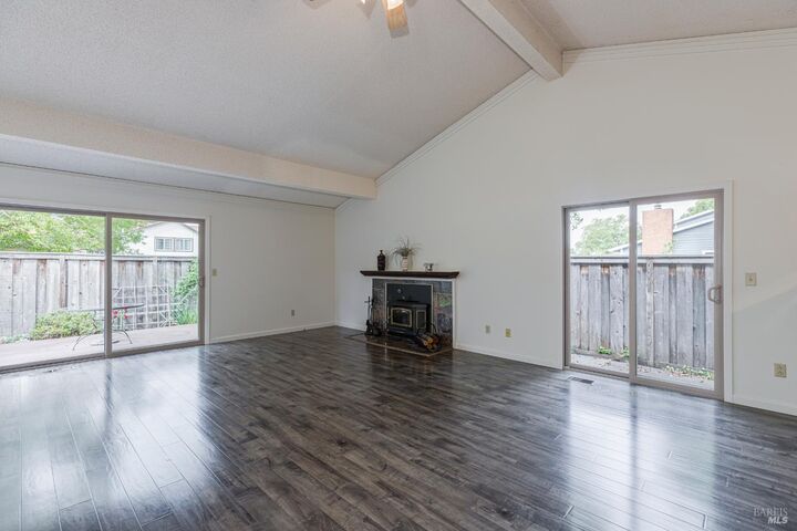 Property Photo: 601 Marylyn Circle CA 94954