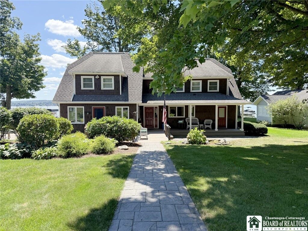 Property Photo: 4247 Marthas Vineyard NY 14712