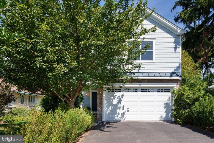 28 Hillside Road  Princeton NJ 08540 photo