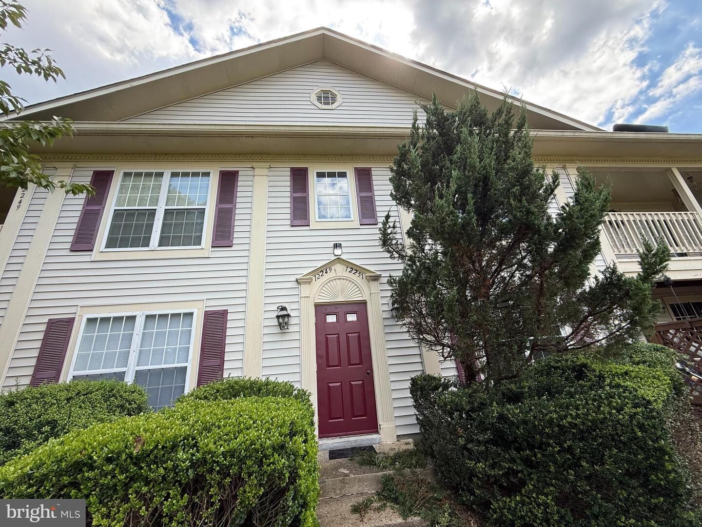 Property Photo: 12247 Wadsworth Way VA 22192