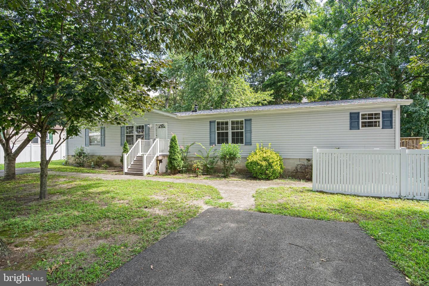 Property Photo: 30742 Long Leaf Road DE 19939