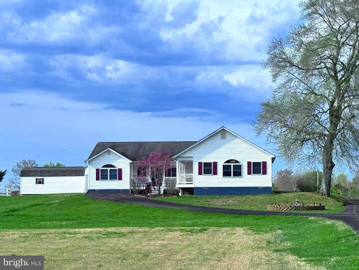 Property Photo:  13185 Jessies Place  MD 20601 
