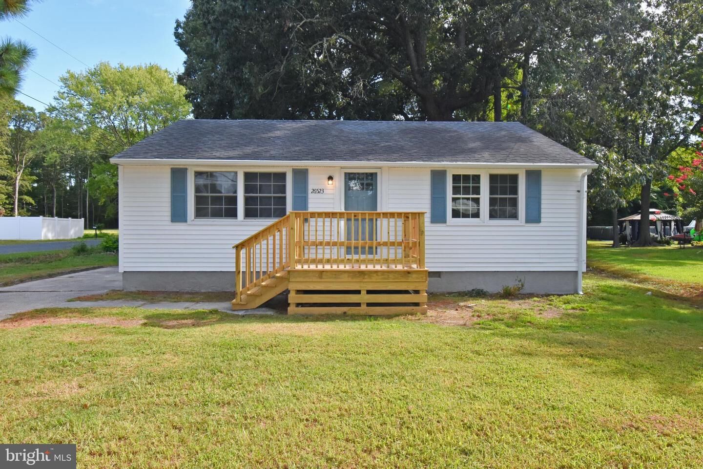 Property Photo: 26523 Mariners Road MD 21817