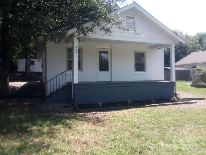 358 N Cleghorn Street  Rutherfordton NC 28139 photo