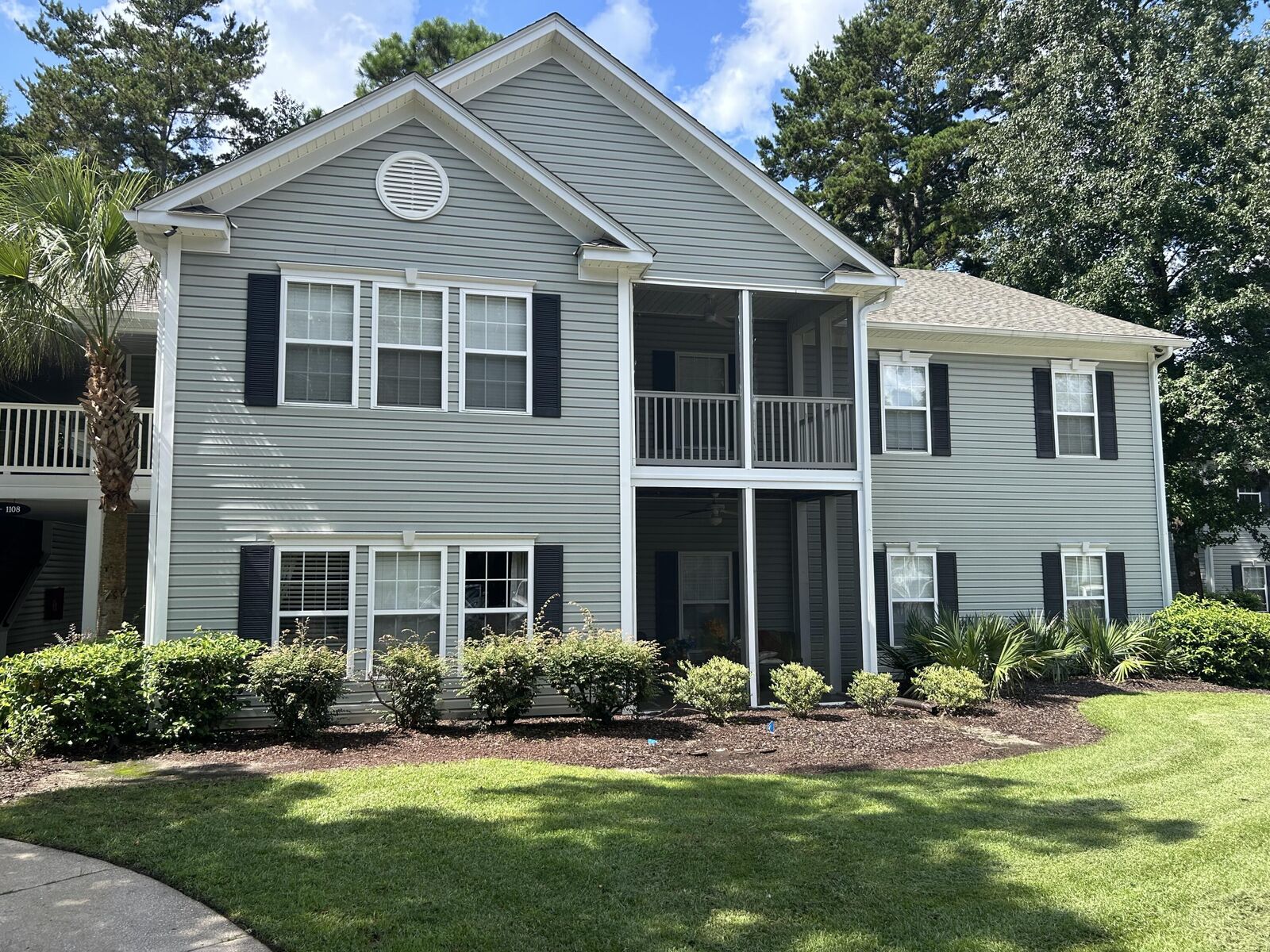 Property Photo: 1106 Grove Park Drive SC 29414