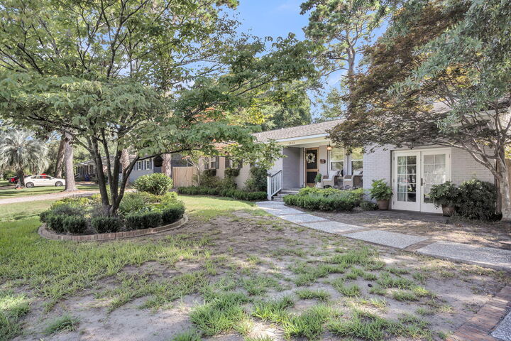 Property Photo: 1443 Heather Drive SC 29464