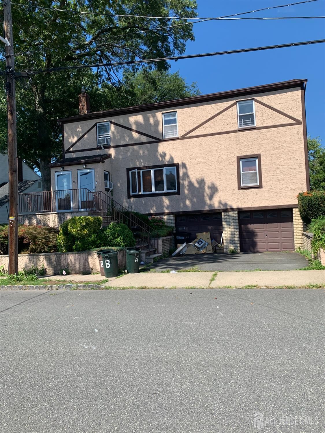 Property Photo:  300 Revere Avenue B  NJ 07083 