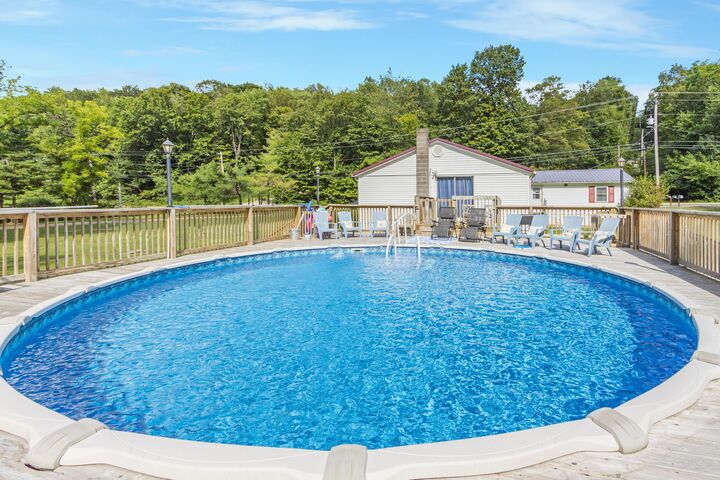 Property Photo: 21401 State Route 327 OH 43135