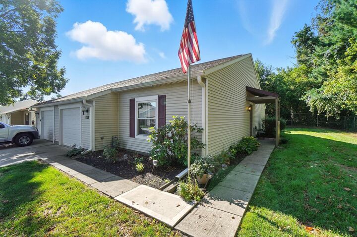 Property Photo: 139 Aqueduct Avenue OH 43055