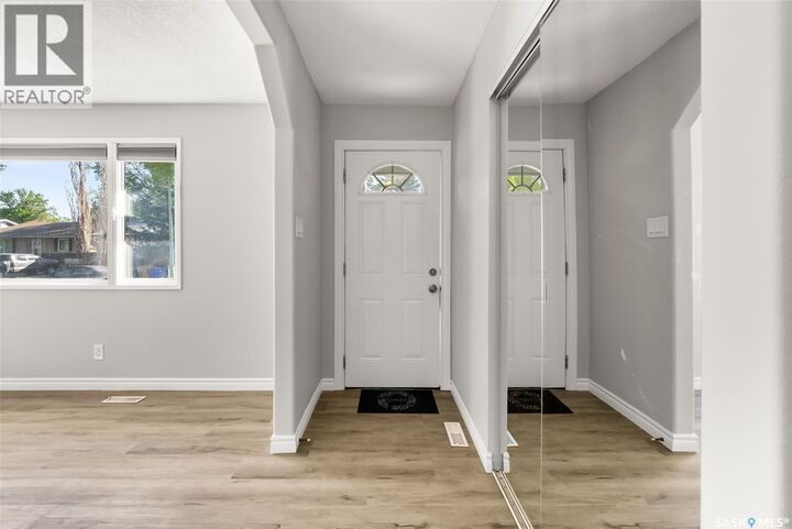 Photo de la propriété: 105 Borlase Crescent SK S4N 4G8