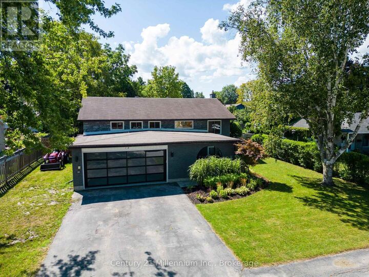 Property Photo: 18 Bryan Drive ON L9Y 2K7