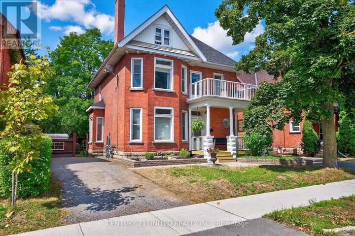 313 Park Street North  Peterborough (Town Ward 3) ON K9J 3W6 photo