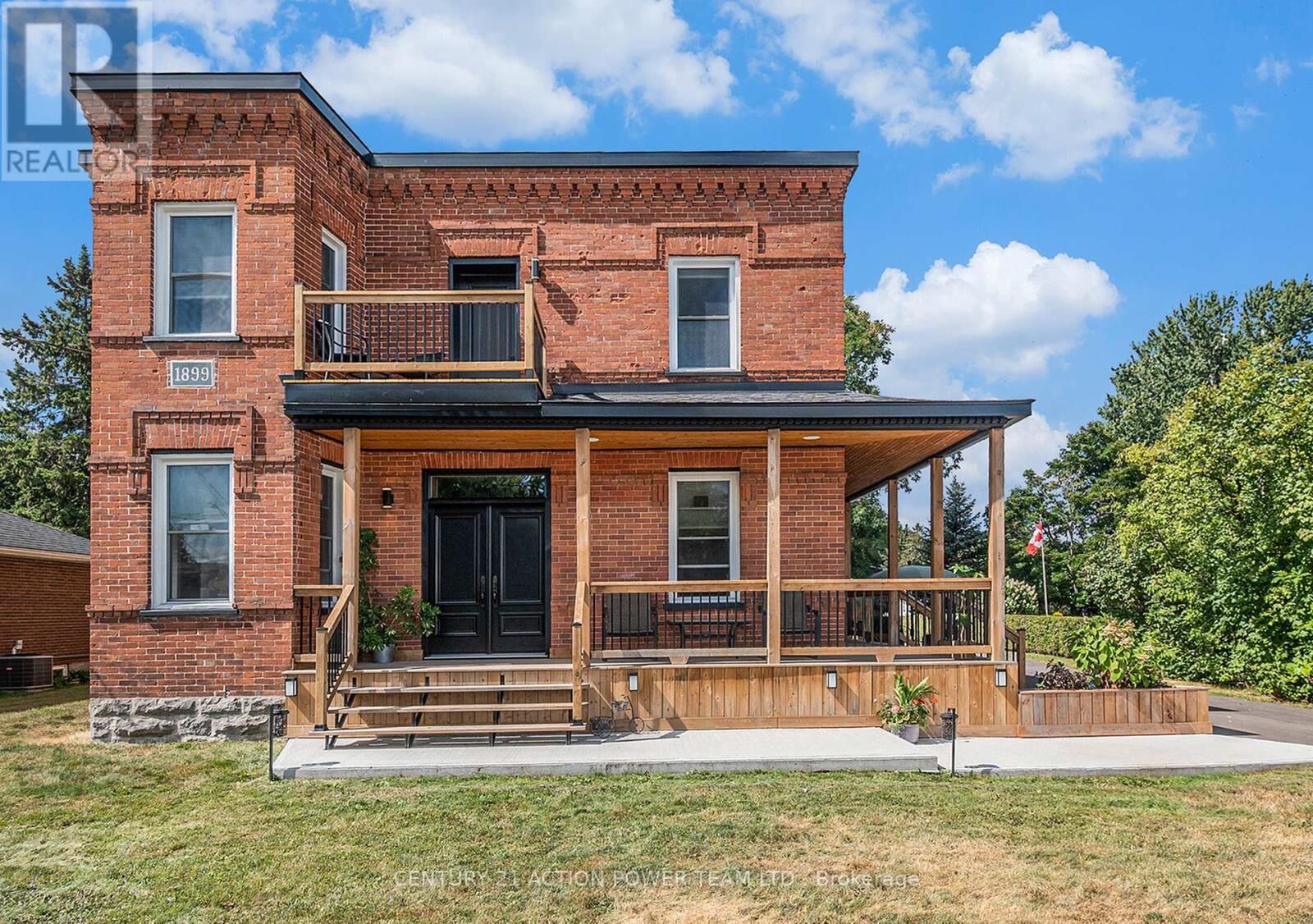 Property Photo:  1674 Landry Street  ON K0A 1N0 