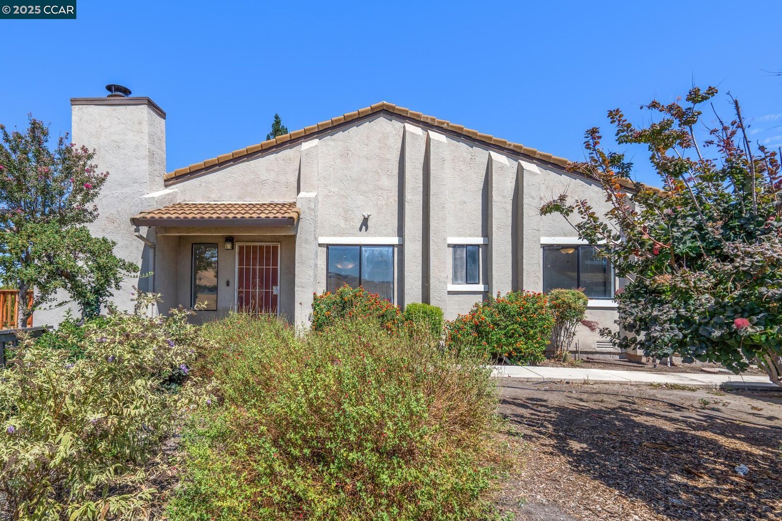 Property Photo:  3513 Stone Pl  CA 94509 