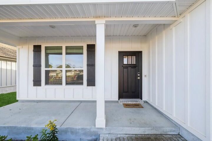 Property Photo: 136 Blooming Cove FL 32539